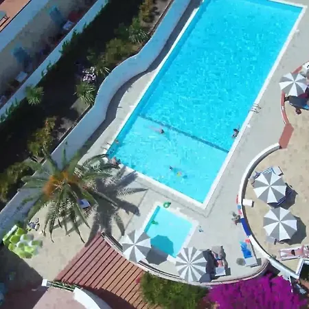 Hotel Lh Pedraladda 4*